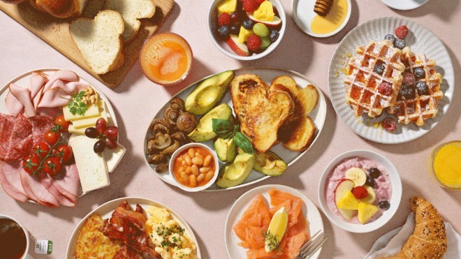 Mehr über den Artikel erfahren Les Amis Frühstück 2024